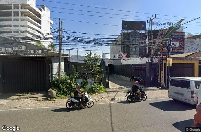 Street View of LUX Padel House