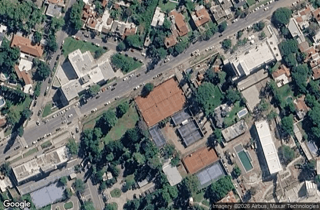 Satellite view of Les Courts - Tenis, Padel y Squash