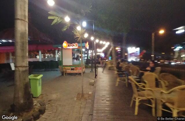 Street View of AOU Padel Shop