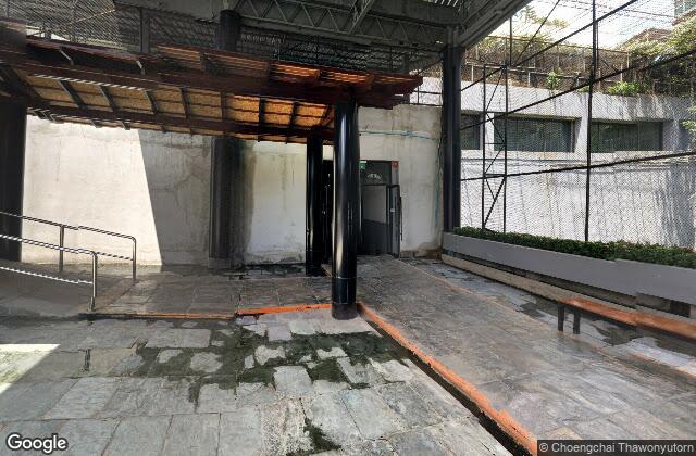 Street View of Bangkok Padel
