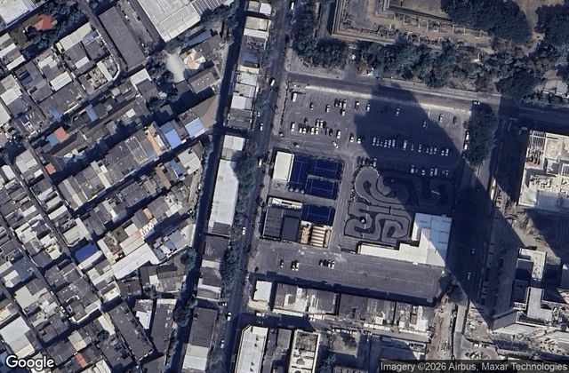 Satellite view of Padel Tennis Bangkok: Open 24 Hours at Banthat Thong Road. (สนามกีฬาปาเดลถนนบรรทัดทอง เปิด 24 ชั่วโมง)
