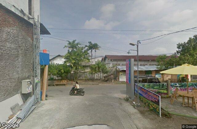 Street View of Adra Sport Jogja (Sewa dan Jual Raket Tenis | Padel | Badminton | Pingpong Jogja)