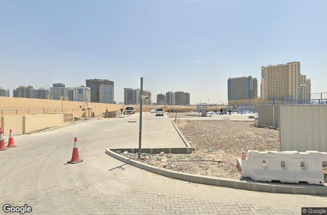 Street View of Top Padel / Top Pickle - City Centre Me'aisem