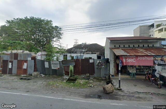 Street View of Padel people